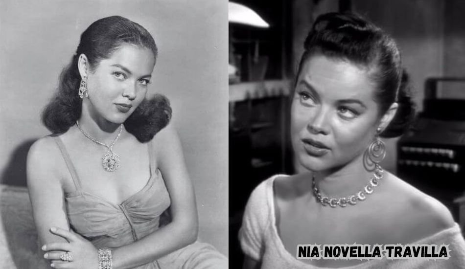 Nia Novella Travilla smiling at a public event