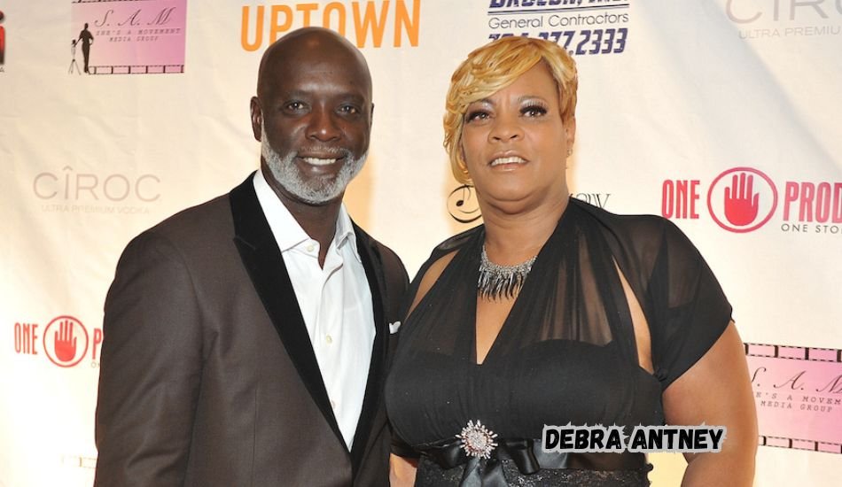 Debra Antney at a music event