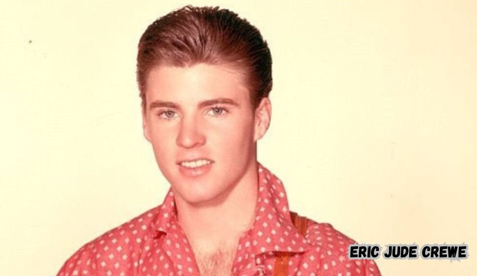  Eric Jude Crewe smiling in casual wear.