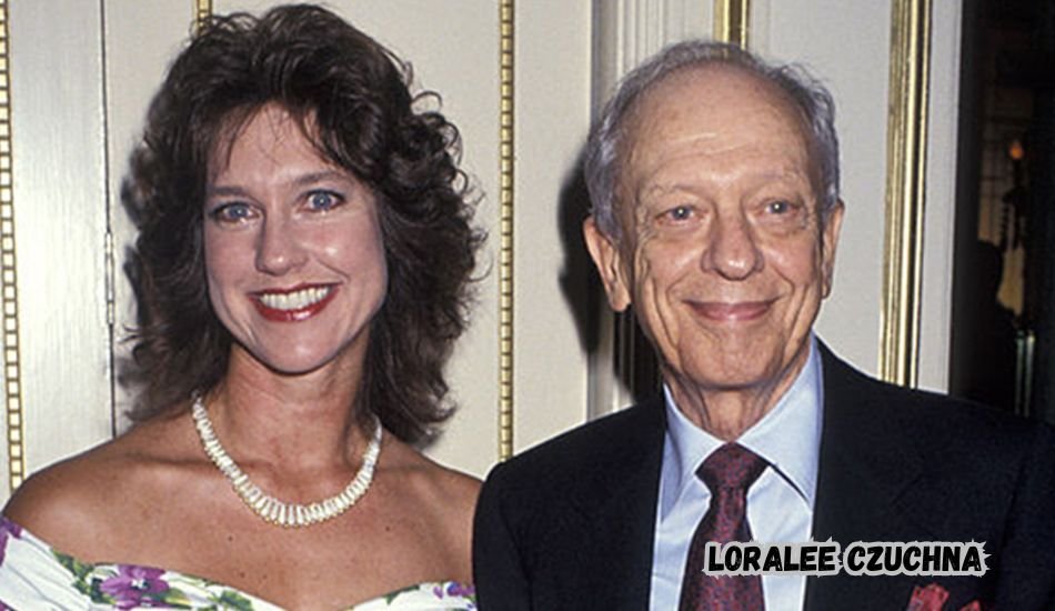 Loralee Czuchna at event